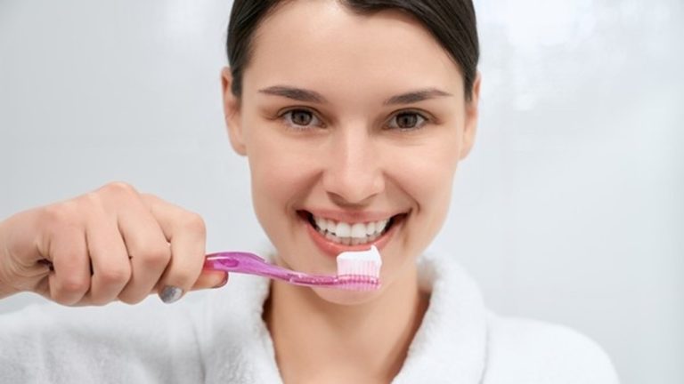 toothpaste-bottom
